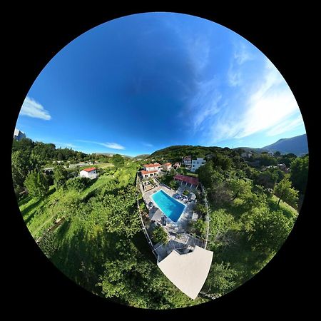 Pool House Maslina Διαμέρισμα Μόσταρ Εξωτερικό φωτογραφία