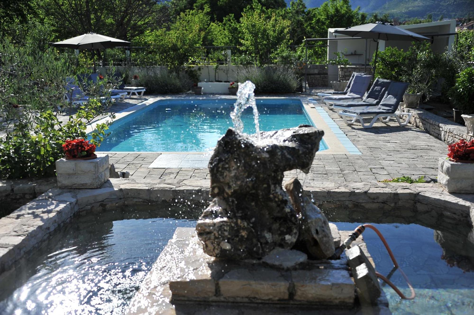 Pool House Maslina Διαμέρισμα Μόσταρ Εξωτερικό φωτογραφία